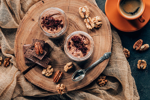 Nüsse von Burghardt Delicious als Topping für Salat, Desserts und Bowls